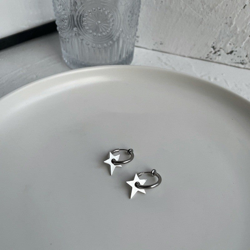 Special-interest Design Female Couple Hip Hop Earrings