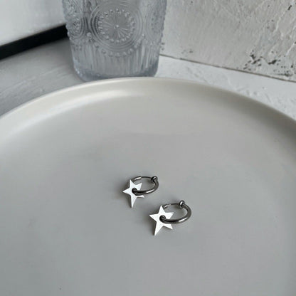 Special-interest Design Female Couple Hip Hop Earrings